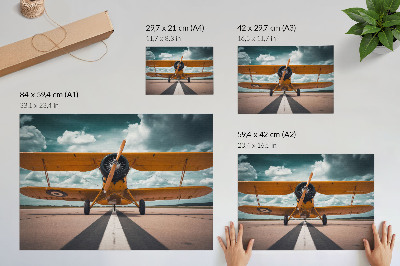 Poster Flugzeug auf der Startbahn, dynamischer Himmel