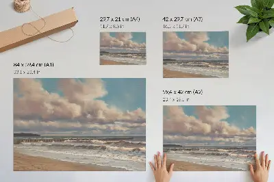 Poster ruhiges Meer mit pastellfarbenen Wolken am Strand