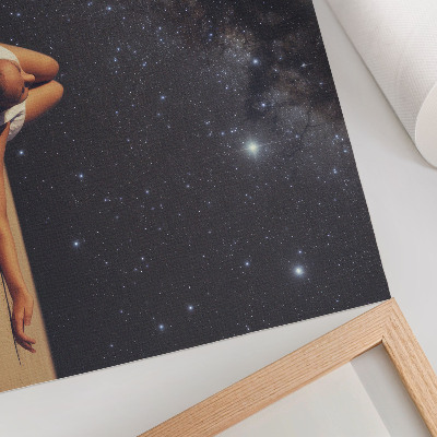 Poster Eine surreale Gestalt unter einem Sternenhimmel