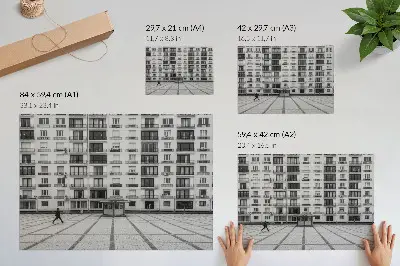 Kunstdruck Poster modernes Gebäude mit Balkonen und einem Platz