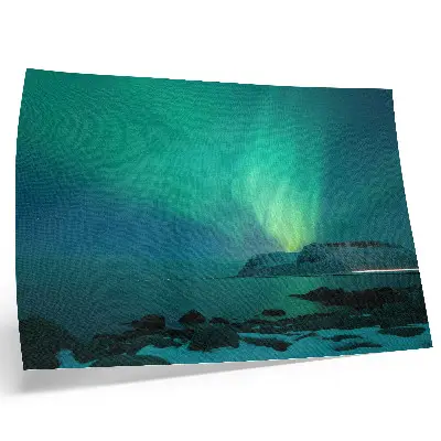 Kunstdruck Poster Grüne Aurora mit schimmernden Lichtern über ruhiger Oberfläche