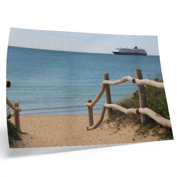 Poster Strand, Schiff, Meer, Holzgeländer, Sand
