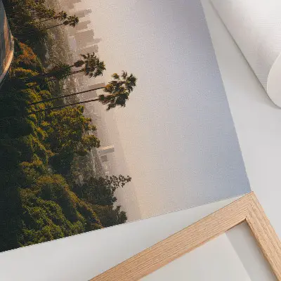 Kunstdruck Palmen und Skyline im Sonnenschein