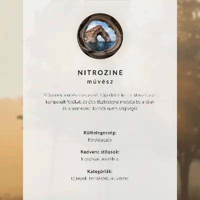 Kunstdruck symmetrische Birken in einer herbstlichen Allee bei nebligem Licht