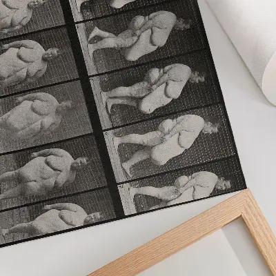 Poster Kunstdruck Übergewichtige Frau beim Gehen nach Eadweard Muybridge von 1887