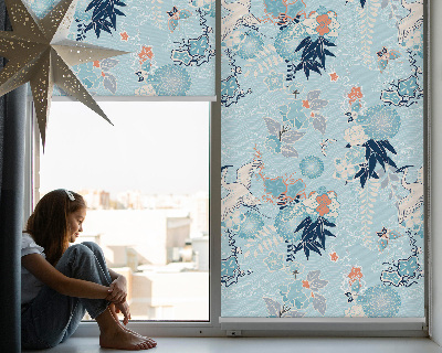 Rollo Fenster in blauer Ausführung