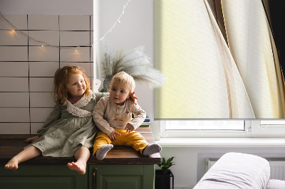 Rollo Fenster in gelber Abstraktion