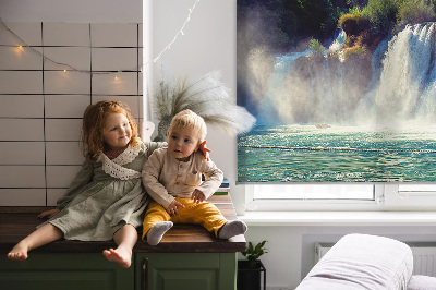 Rollo Fenster wasserfall