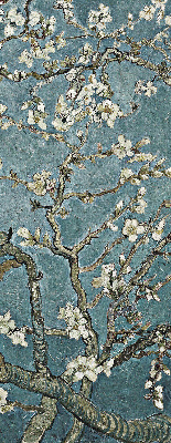 Fensterrollo mit Zweigen auf blauem Hintergrund