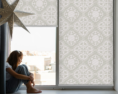 Fensterrollo mit marokkanischen Fliesenmotiv
