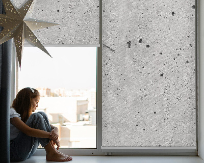 Fensterrollo in Granit