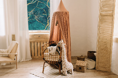 Rollo Fenster in grünem Marmor