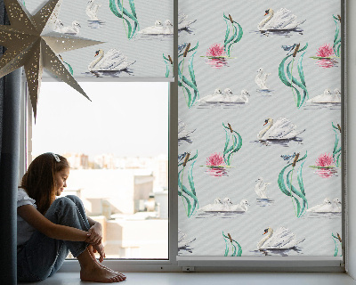 Fensterrollo mit Schwänen und Enten
