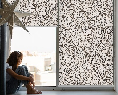 Fensterrollo mit gezeichneten Palmblättern