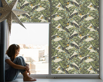 Fensterrollo mit Blätter-Motiv