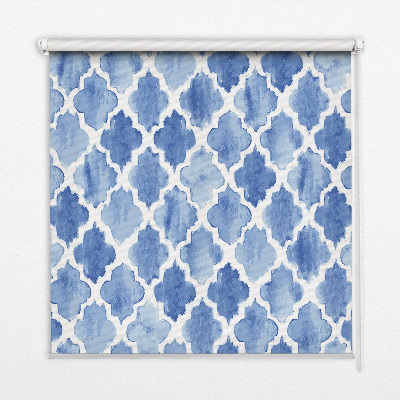 Fensterrollo mit gemaltem Muster