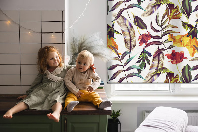Fensterrollo innen bunte Blumen