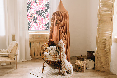 Fensterrollo innen in rosa mit schwarzen blättern