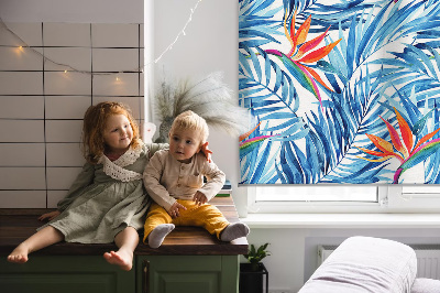 Fensterrollo innen in Blau mit Blättermuster