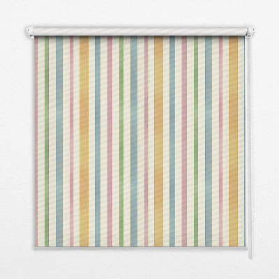 Fensterrollo mit bunten vertikalen Streifen