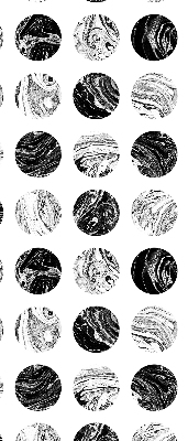 Fensterrollo aus Graniträdern