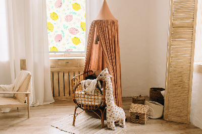 Fensterrollo innen in Rosa und Gelb mit Zitronenmuster
