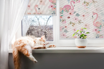 Rollo Fenster mit Flamingos zwischen den Blumen