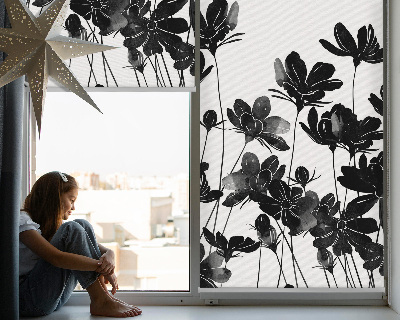 Rollo Fenster in Schwarz mit Blütenmuster