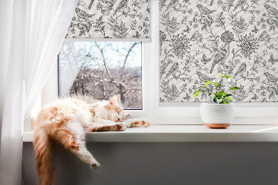Rollo Fenster mit gezeichneten Vögeln und Pflanzen