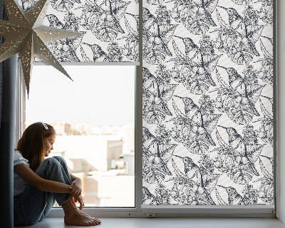 Fensterrollo mit gezeichneten Blumen