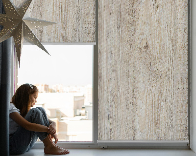 Fensterrollo innen in hellem Holz