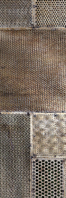 Fensterrollo aus Metallwand