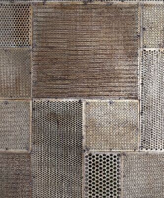 Fensterrollo aus Metallwand