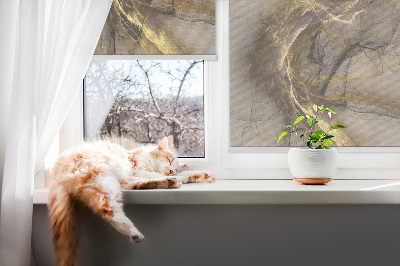 Fensterrollo innen als dekoratives Rohmaterial