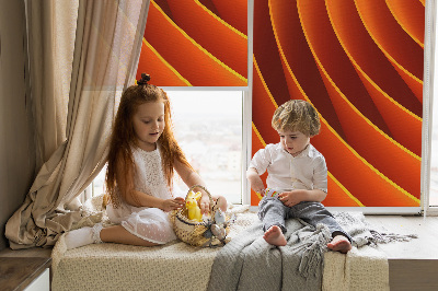 Fensterrollo in Orange mit abstraktem Muster