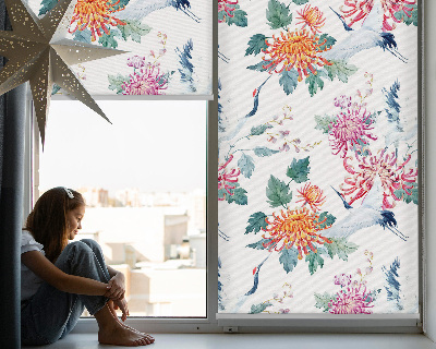 Fensterrollo innen mit Reiher- und Blumenmotiv