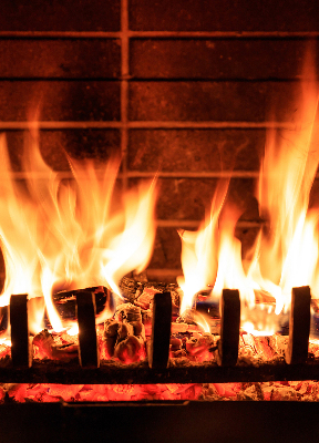 Kamin für das Fensterrollo