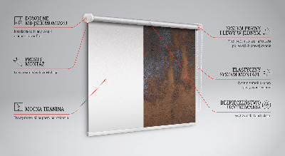 Fensterrollo aus rostigem Blech