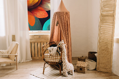 Fensterrollo mit Blumenmotiv in abstrakter Gestaltung