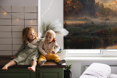 Rollo Fenster für Sonnenuntergang hinter den Bäumen