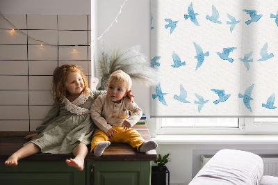Fenster Rollo mit blauem Vogelmotiv