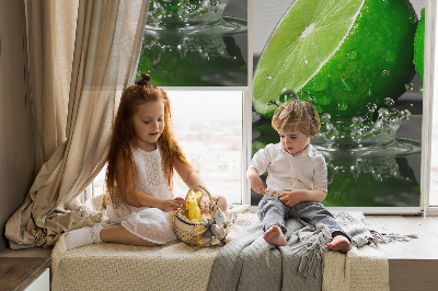 Rollo lichtundurchlässig mit Motiv Limetten im Wasser