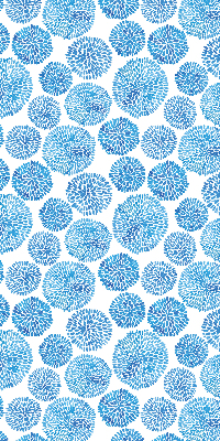 Verdunkelungsrollo mit blauem Blütenblattkreis-Muster