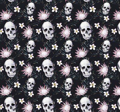 Verdunkelungsrollo mit einem Motiv aus einem Schädel zwischen Blumen