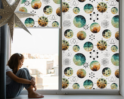Fenster Rollo mit bunten Kreisornamenten