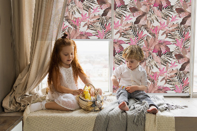Fenster Rollo in rosa mit Blütenmuster