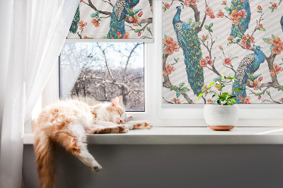 Fenster Rollo mit Motiv eines Pfaues auf einem Ast