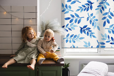 Fenster Rollo mit blauem Blattmuster