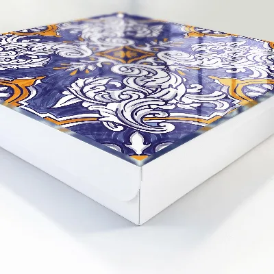 Schlüsselschrank Pflanzenornament