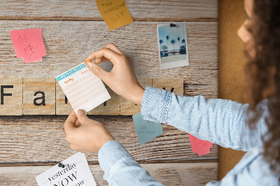 Bild auf pinnwand Familieninschrift